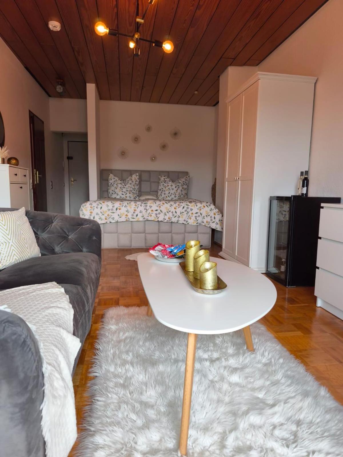 Ferienwohnung Christina Бад Нойенар-Арвайлер Екстериор снимка